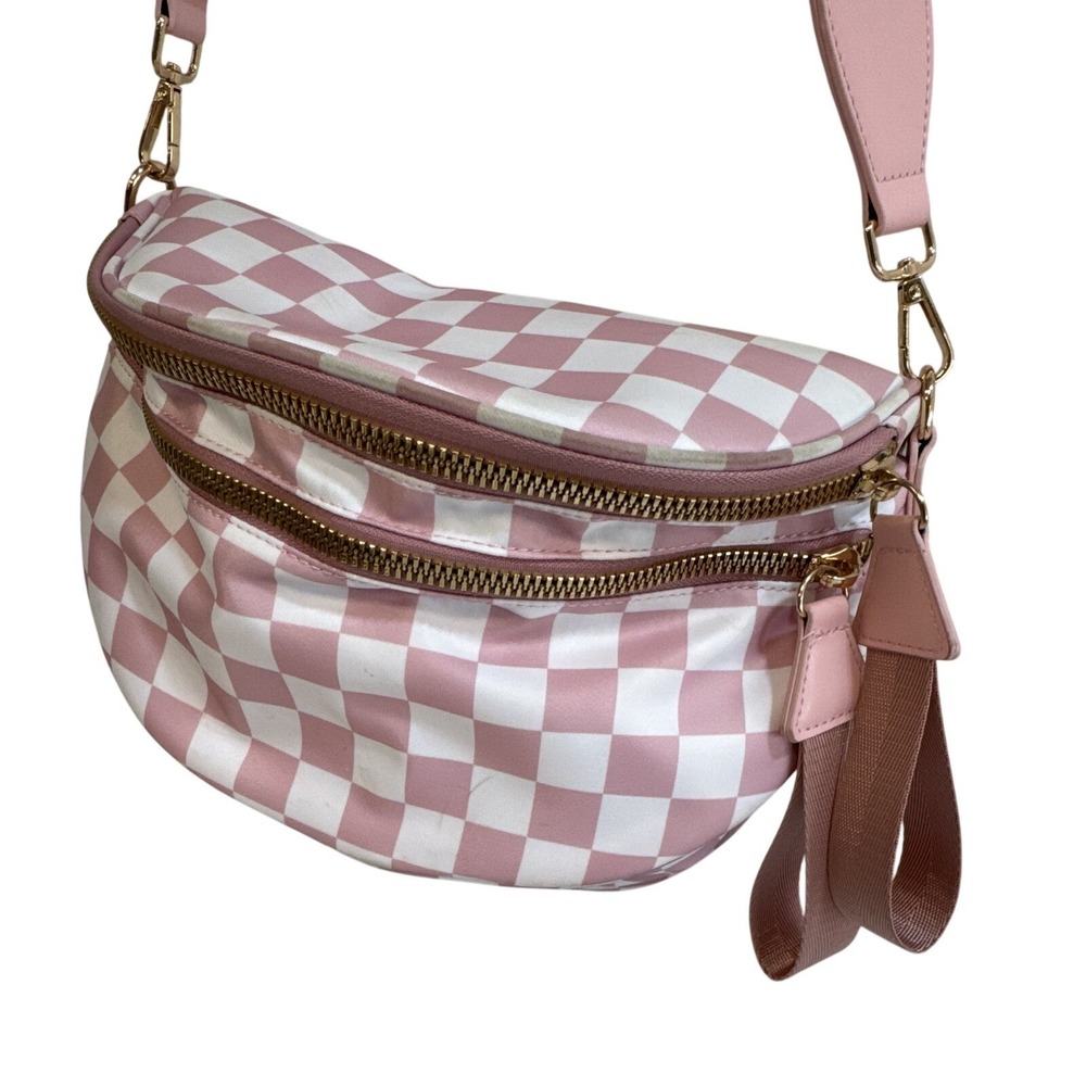 Pink White Checkered Crescent Crossbody Bag Adjustable Strap Gold Zip